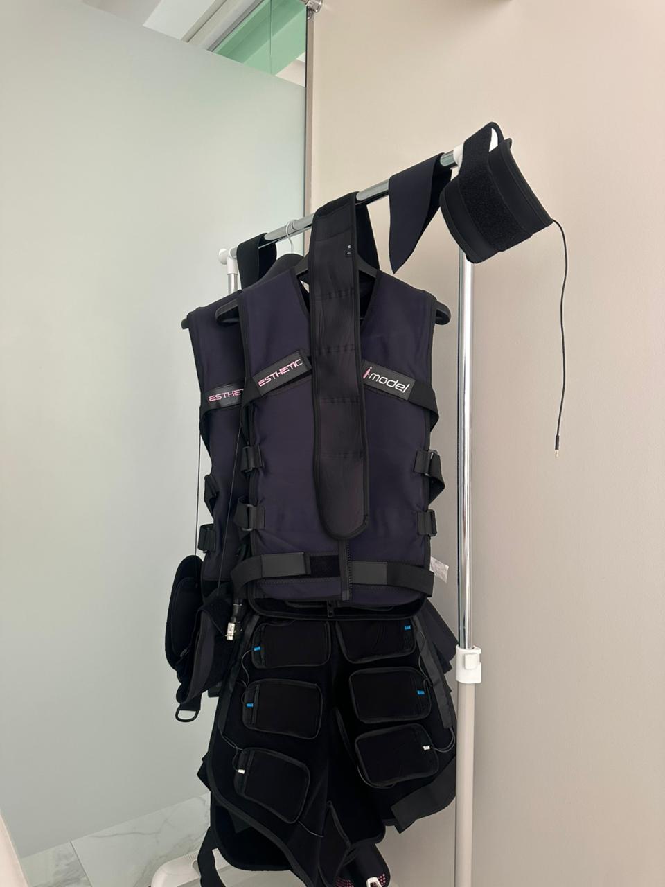 I-MODEL Esthetic - Technologie de remodelage corporel révolutionnaire